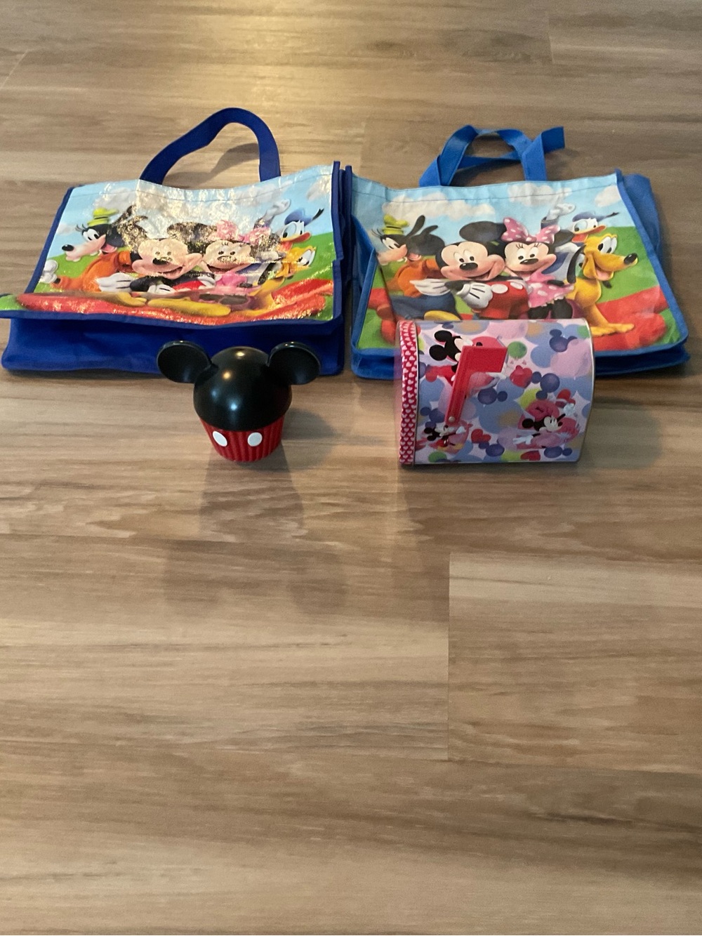 Disney | Mickey & Friends Kids Tote Bags with Minnie Mailbox and Mickey ceramic